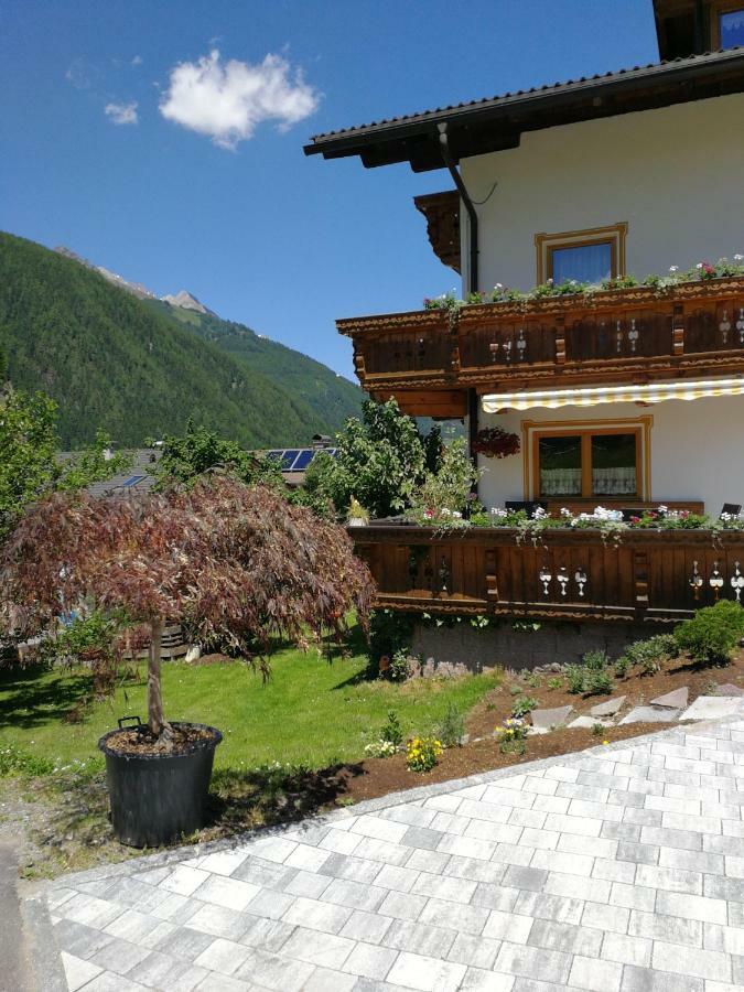 Ferienwohnung Haus Holzer Kals-am Großglockner Exterior foto